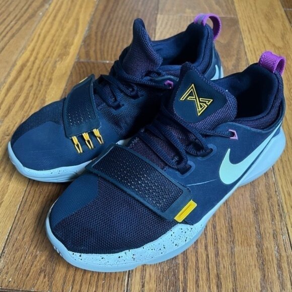 Nike PG 1 Paul George The Bait Basketball Sneakers, Youth Big Boys Size 4 - Picture 3 of 16